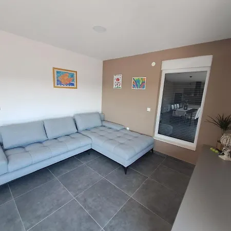 Apartament Hills *