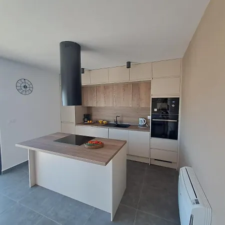 Hills Apartament *