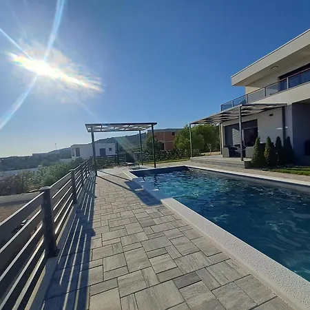 Hills Vodice